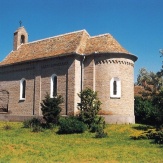 Tótkomlós - Árpádkori templom